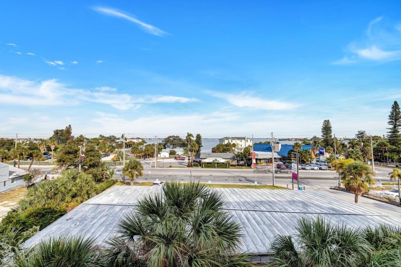 Gulf Gate Resort By Travel Resort Services St. Pete Beach Eksteriør billede