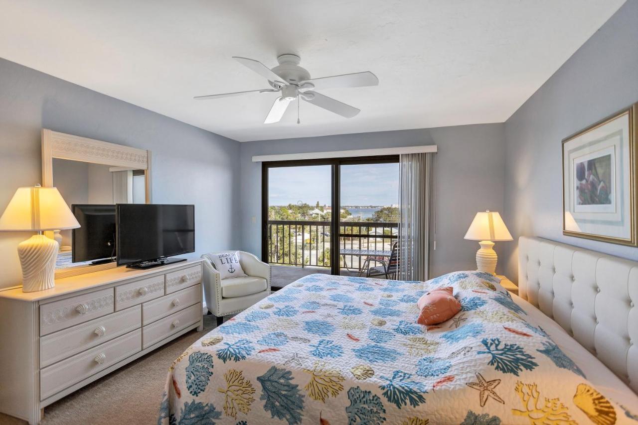 Gulf Gate Resort By Travel Resort Services St. Pete Beach Eksteriør billede
